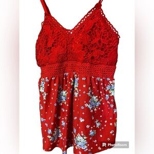 No Boundries Lace babydoll top style  red floral large  juniors (11-13)